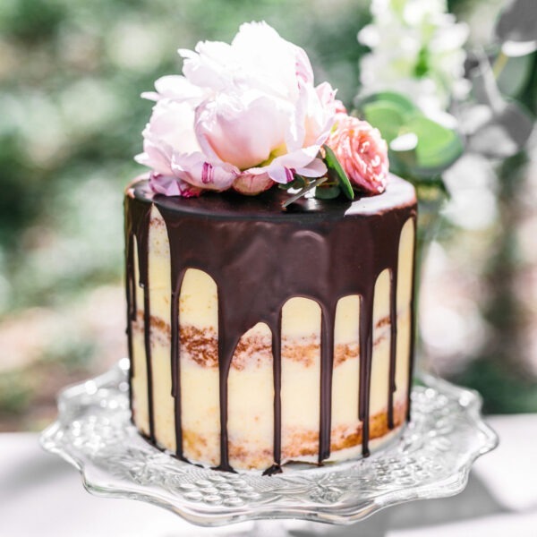 Express Torte: Semi-Naked Drip Torte