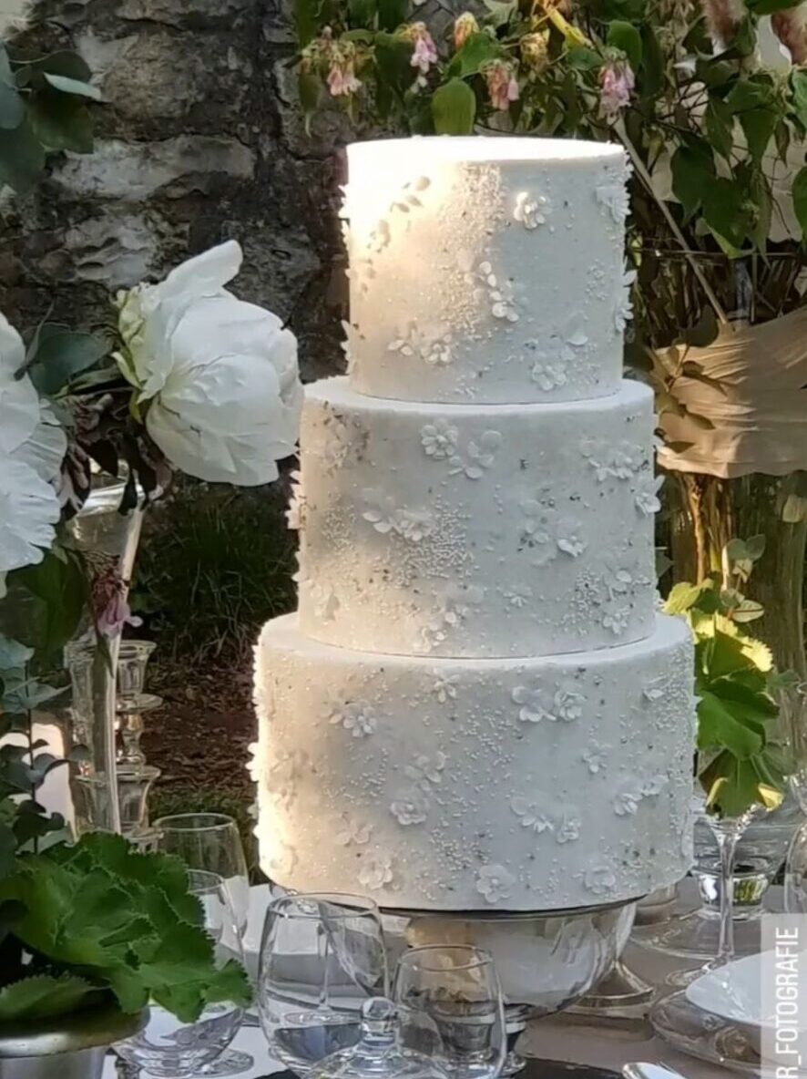 Fondant Hochzeitstorte floral